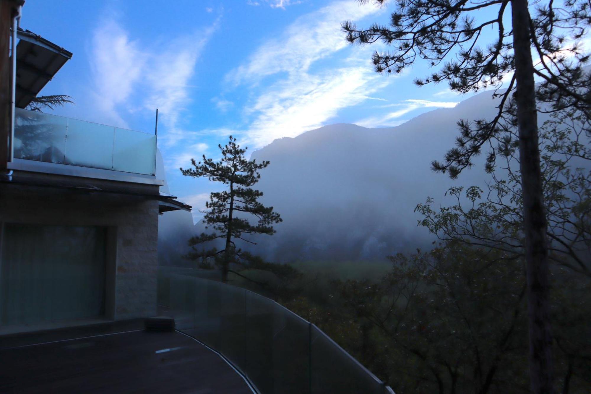 La Forestale Luxury Ecolodge Piano Terra- Appt Acqualagna Luaran gambar