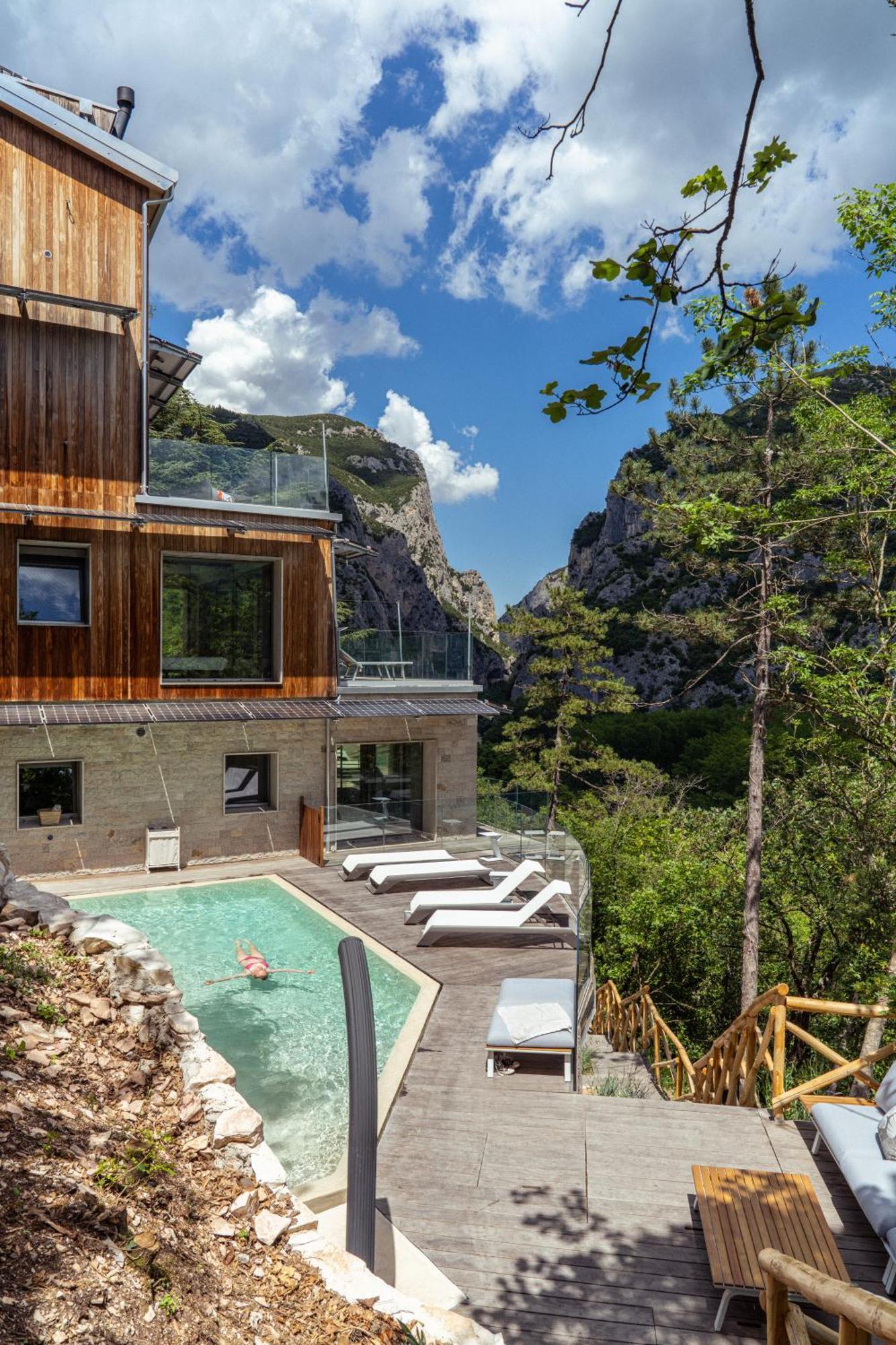 La Forestale Luxury Ecolodge Piano Terra- Appt Acqualagna Luaran gambar