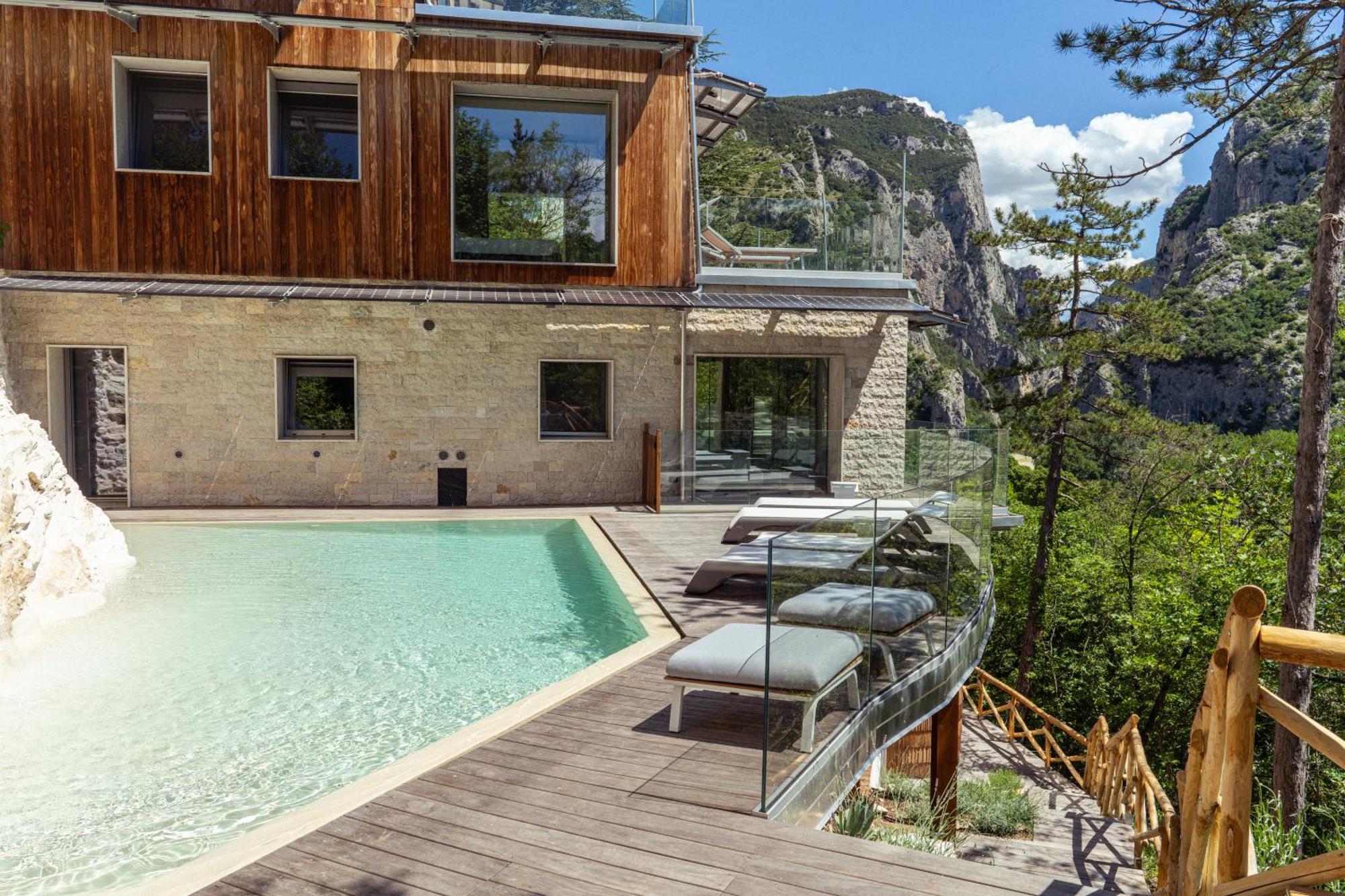 La Forestale Luxury Ecolodge Piano Terra- Appt Acqualagna Luaran gambar