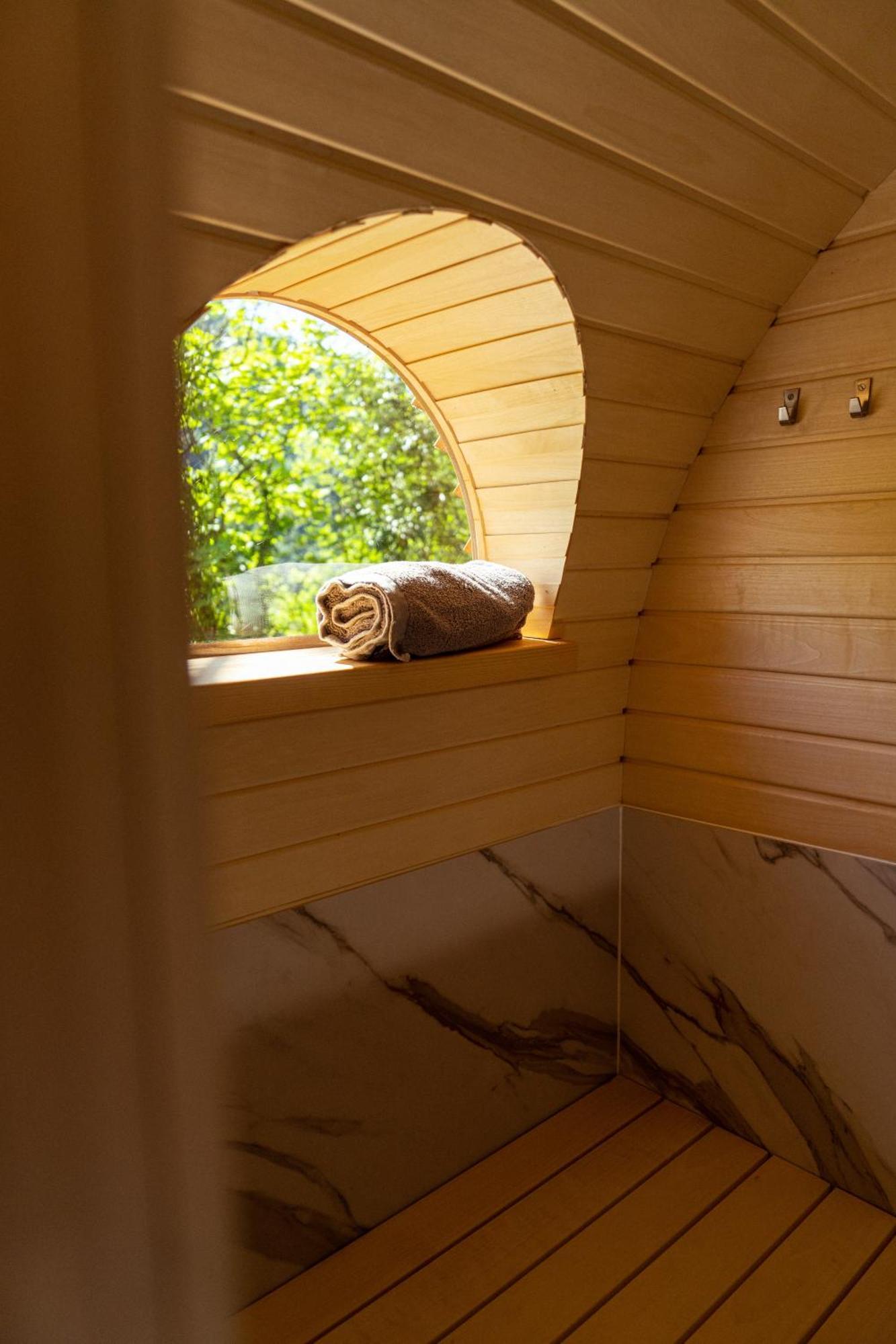 La Forestale Luxury Ecolodge Piano Terra- Appt Acqualagna Luaran gambar