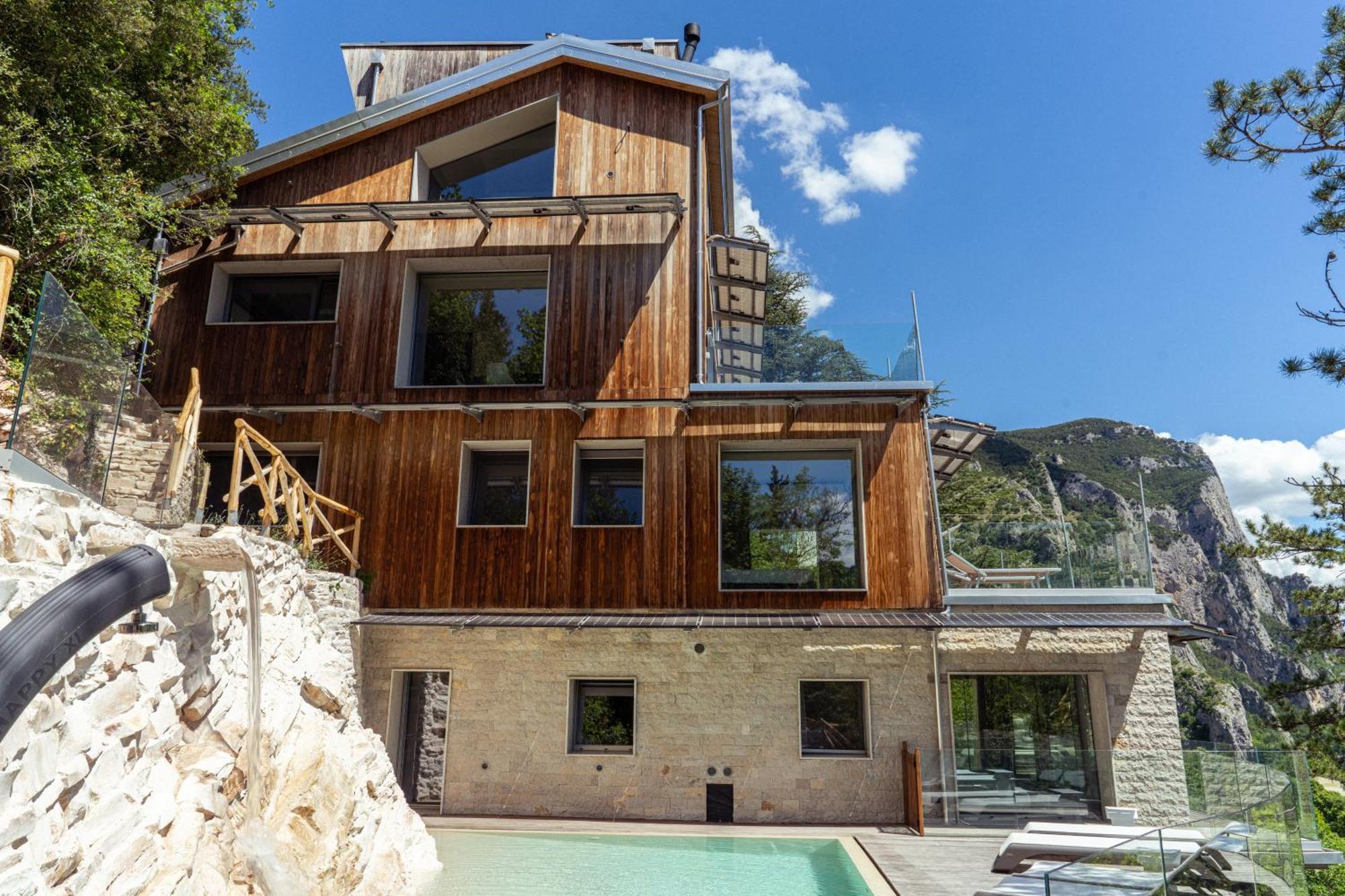 La Forestale Luxury Ecolodge Piano Terra- Appt Acqualagna Luaran gambar